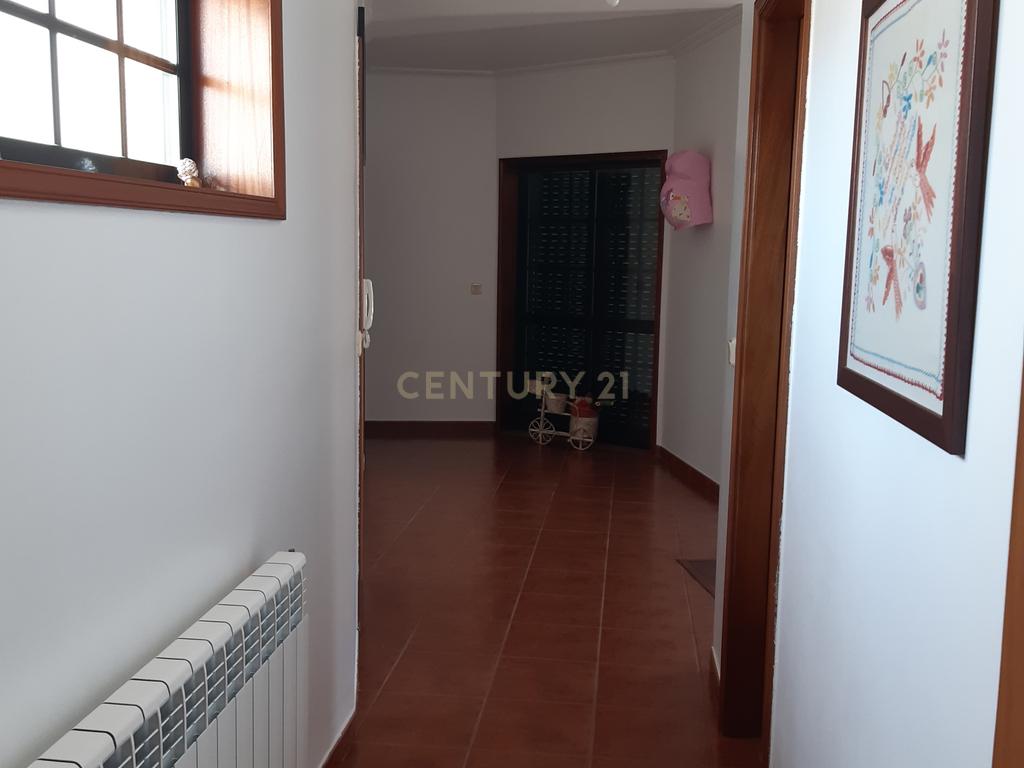 🏡 Moradia V3 em Vilar de Nantes, Chaves – O Refúgio Ideal para a Sua Família! - Image 10