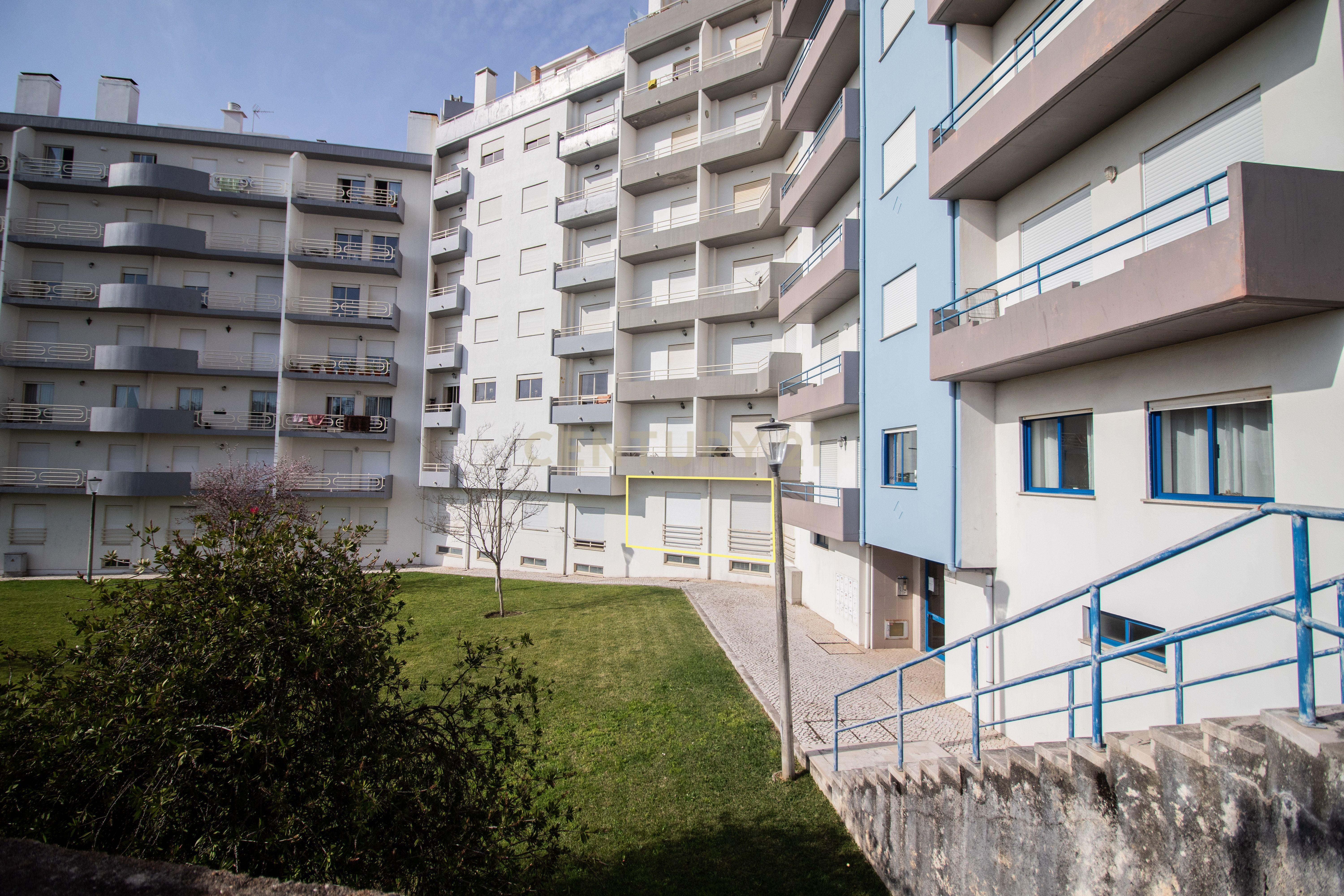 Apartamento T2 em RC elevado, a 500 metros da Praia Buarcos - Figueira da Foz - Image 26